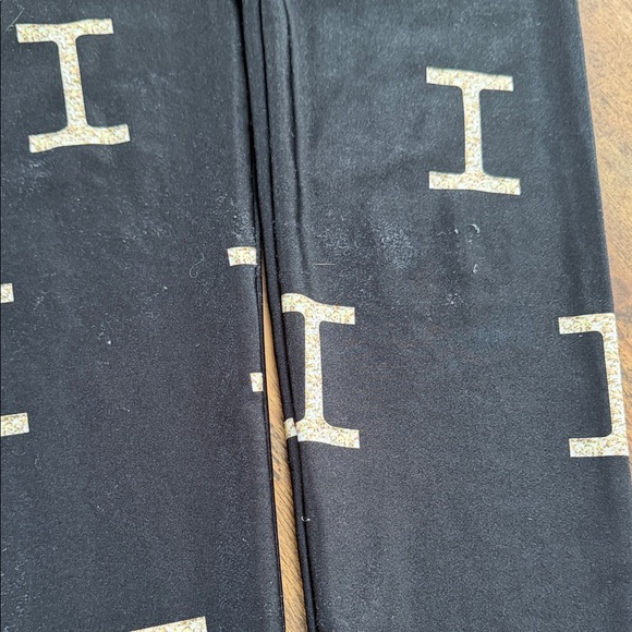 Goldsheep Black and Gold “I”  Leggings - Picture 8 of 11